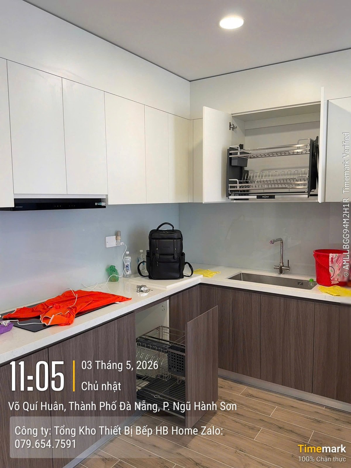 Tủ bếp hút mùi HB Home